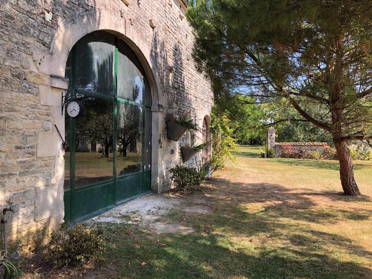 NO5 Chambre D'hotes Courcome Exterior foto