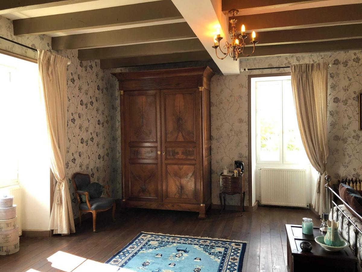 NO5 Chambre D'hotes Courcome Exterior foto