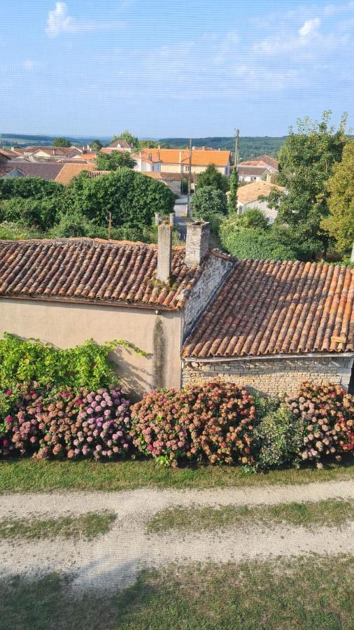 NO5 Chambre D'hotes Courcome Exterior foto